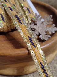 Flitrový prýmek s korálky a lurexem šíře 17 mm barva zlatá