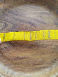 Stuha 15 mm s monofilem a vlascem žlutá