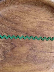 Hadovka šíře 4 mm zelená tmavá