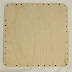 překližka tl.4 mm, čtverec 24x24 cm s otvory 22P2424C
