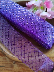 Modistická krinolína na vyztužení šatů a výrobu fascinátorů šíře 4 cm s lurexem fialová