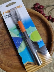 Umělecký kovový nůž Fiskars