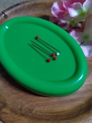 Magnetická podložka na jehly a špendlíky zelená