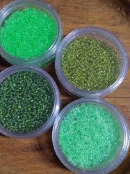 Korálky skleněné 4 x 30 g zelené odstíny 