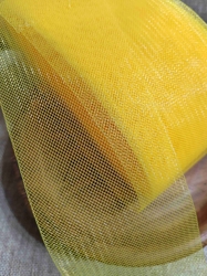 Modistická krinolína šíře 8 cm žlutá