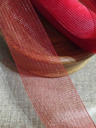 Modistická krinolína na vyztužení šatů a výrobu fascinátorů šíře 5 cm červená