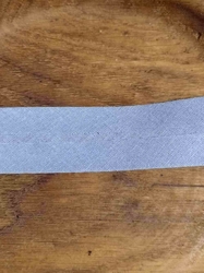 Šikmý proužek bavlněný šíře 30 mm zažehlený šedá světlá