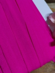 Lemovací pruženka půlená šíře 20 mm matná pink