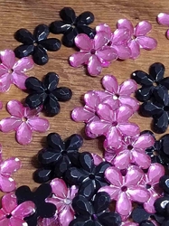 Plastový květ našívací Ø11 mm 10 ks mix růžová černá