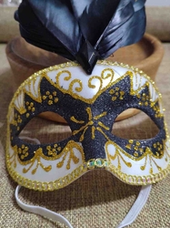 Karnevalová maska glitry s peřím