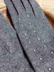 Dámské vlněné rukavice s cvočky, dlouhé vel. S/M barva šedá
