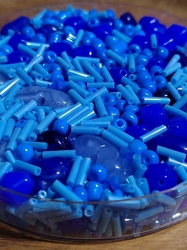 Korálky skleněné směs 120g modré
