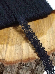Krajka / vsadka paličkovaná šíře 12 mm černá