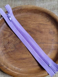 Spirálový zip šíře 3 mm délka 16 cm fialková