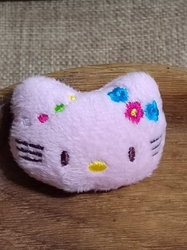 Plyšová aplikace Hello Kitty