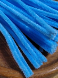 Chlupaté modelovací drátky Ø6 mm délka cca 30 cm barva modrá světlá