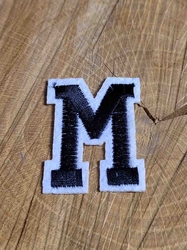 Nažehlovačka písmeno M