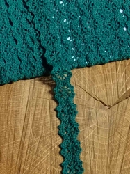 Bavlněná krajka šíře 12 mm paličkovaná zelená