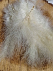 Pštrosí peří délka 9-16 cm barva vanilková