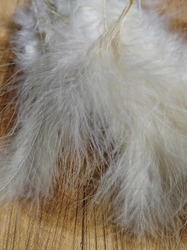 Pštrosí peří délka 9-16 cm barva vanilková