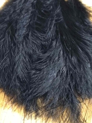 Pštrosí peří délka 9-16 cm barva černá
