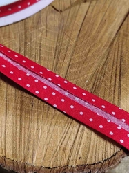 Šikmý proužek bavlněný puntíky šíře 15 mm červená puntík 