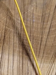 Klobouková guma 1,4 mm barva žlutá