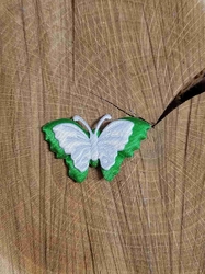Aplikace motýl zelená bílá