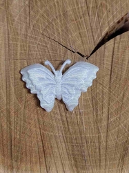 Aplikace motýl smetanová bílá