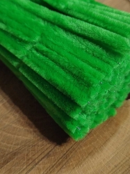 Chlupaté modelovací drátky Ø6 mm délka cca 30 cm barva zelená světlá