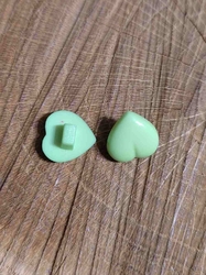 Knoflík srdíčko barva zelená světlá