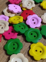 Dřevěný dekorační knoflík květ mix 10 ks
