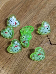 Knoflík s kočičkou Kitty barva zelená