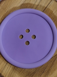 Silikonová podložka knoflík Ø12 cm barva fialková