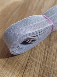 Lemovací pruženka půlená šíře 15 mm barva šedá světlá 1,8 m