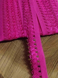 Ozdobná pruženka šíře 15 mm barva pink