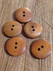 Dřevěný knoflík větší