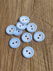 Knoflík košilový barva bílo světle modrá