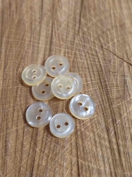 Knoflík košilový 10 mm barva čirá