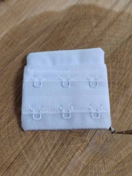 Prodloužení obvodu podprsenky šíře 50 mm trojřadé barva bílá 
