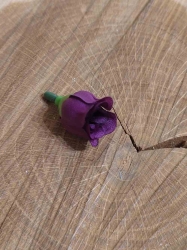 Umělý květ poupátko růže Ø20 mm barva fialová tmavá 