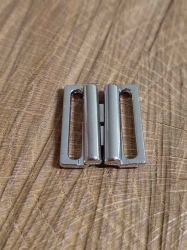 Plavkové zapínání šíře 20 mm kovové 23 x 20 mm barva nikl 