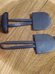 Designové zapínání s knoflíkem barva šedá tmavá