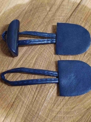 Designové zapínání s knoflíkem barva modrá tmavá