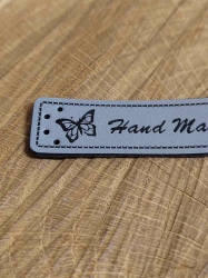 Eko kůže cedulka Handmade 15x50 mm barva šedá