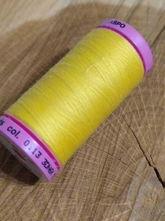 Polyesterové nitě návin 500 m Aspo Amann barva 0113 Lemon