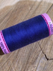Polyesterové nitě návin 500 m Aspo Amann barva 0016 Mood Indigo