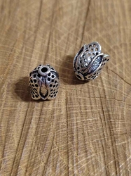 Kaplík 12x12 mm barva platina