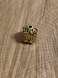 Kaplík 12x12 mm barva zlatá tmavá