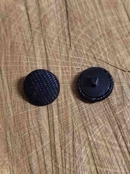 Knoflík potažený průměr 17 mm barva černá